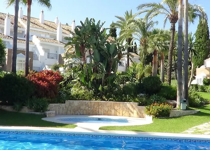 - Dom, Hiszpania Andaluzja, Costa Del Sol * Estepona